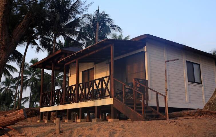 Hermosa cabaña en la playa con muelle Tuxpan  Exterior foto