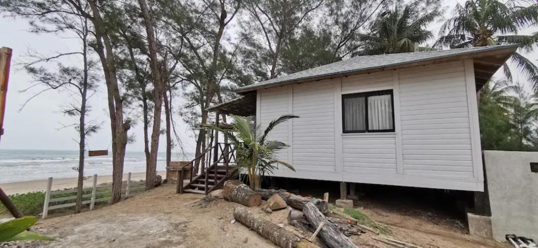Hermosa cabaña en la playa con muelle Tuxpan  Exterior foto