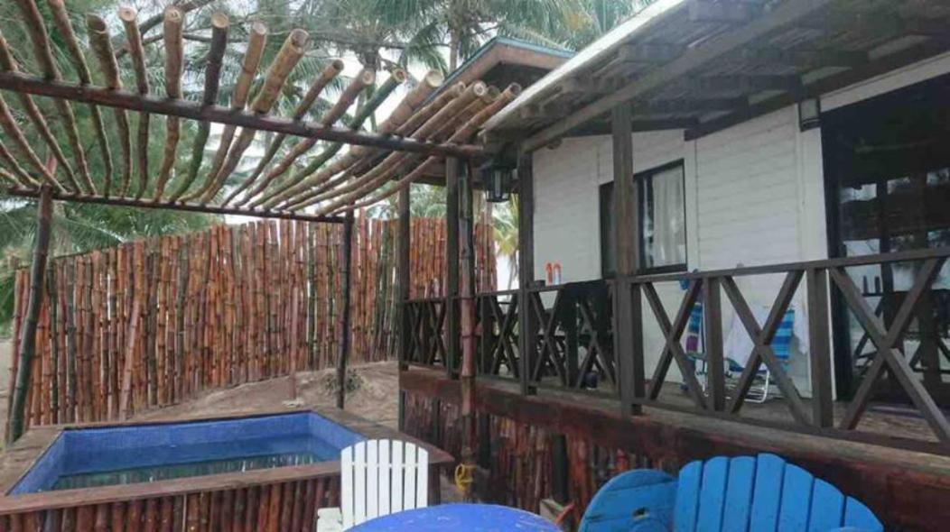 Hermosa cabaña en la playa con muelle Tuxpan  Exterior foto