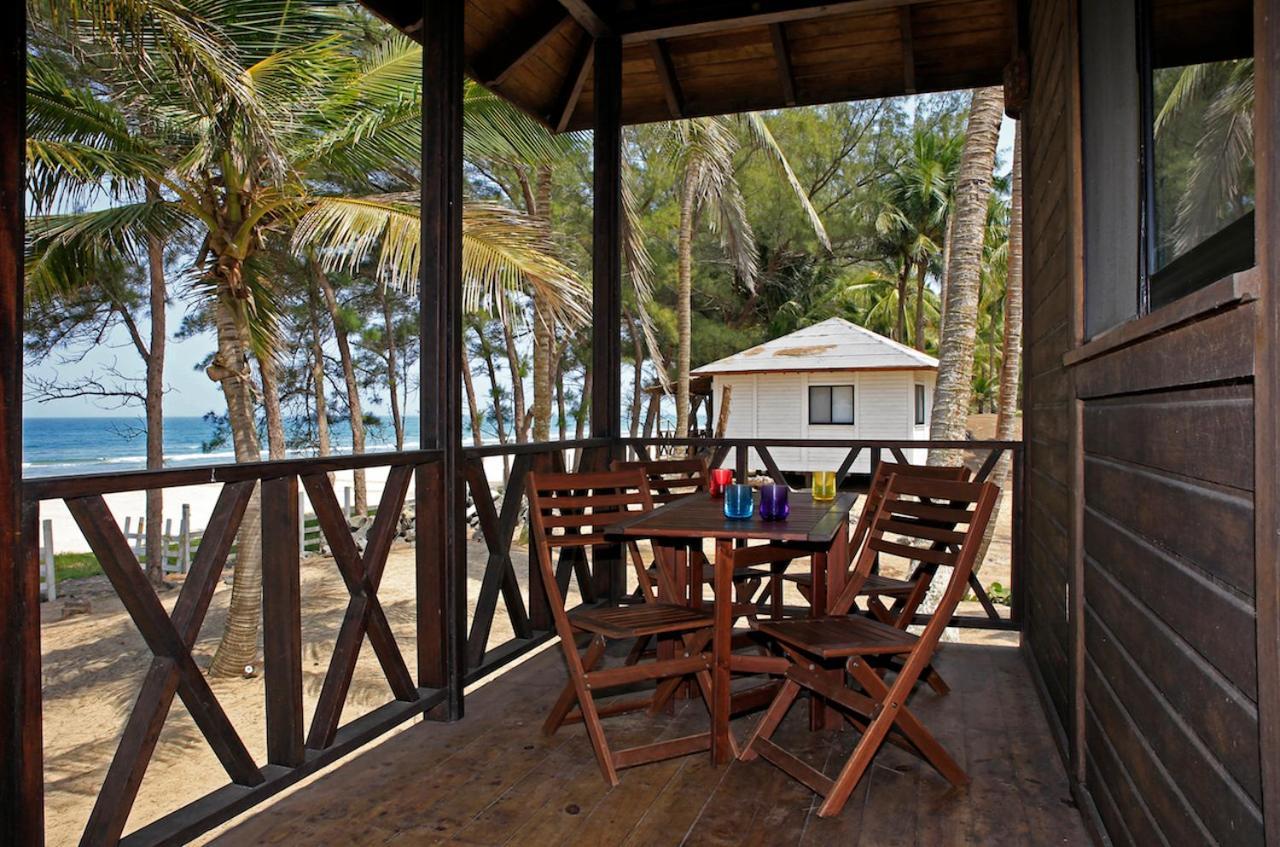 Hermosa cabaña en la playa con muelle Tuxpan  Exterior foto