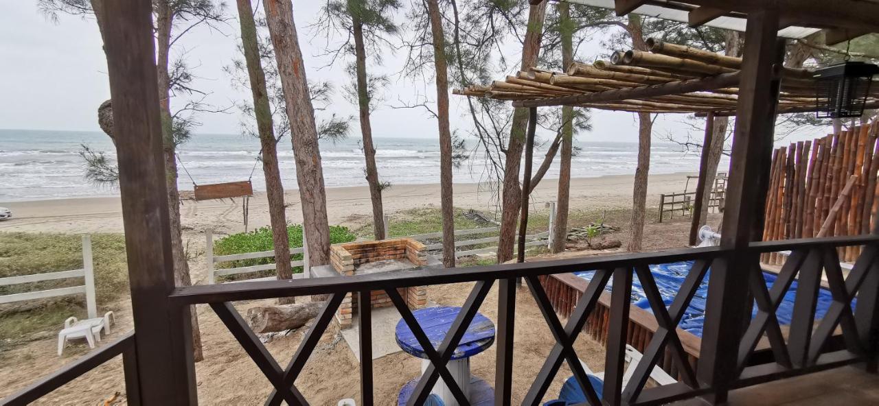 Hermosa cabaña en la playa con muelle Tuxpan  Exterior foto