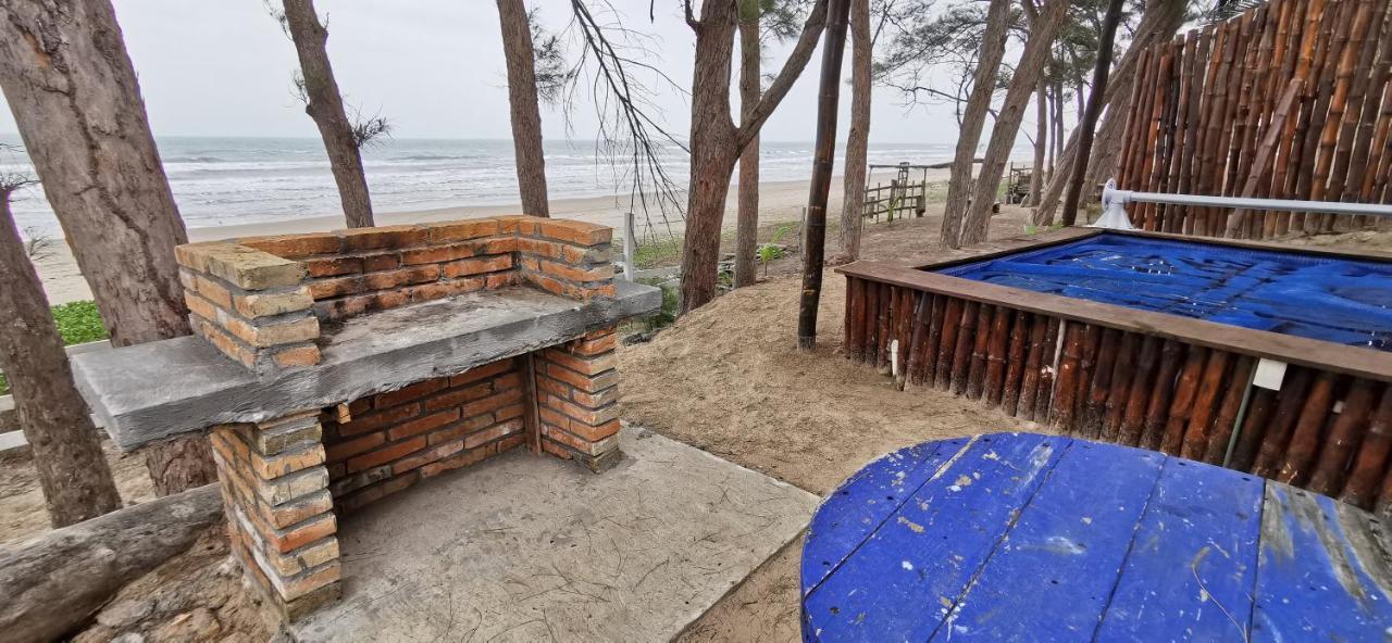 Hermosa cabaña en la playa con muelle Tuxpan  Exterior foto